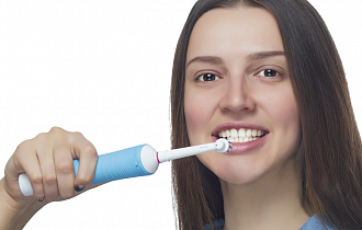 Рейтинг электрических зубных щеток